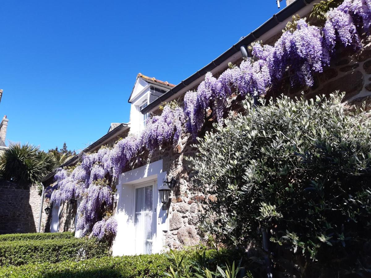 Clos De La Fontaine ディナール エクステリア 写真