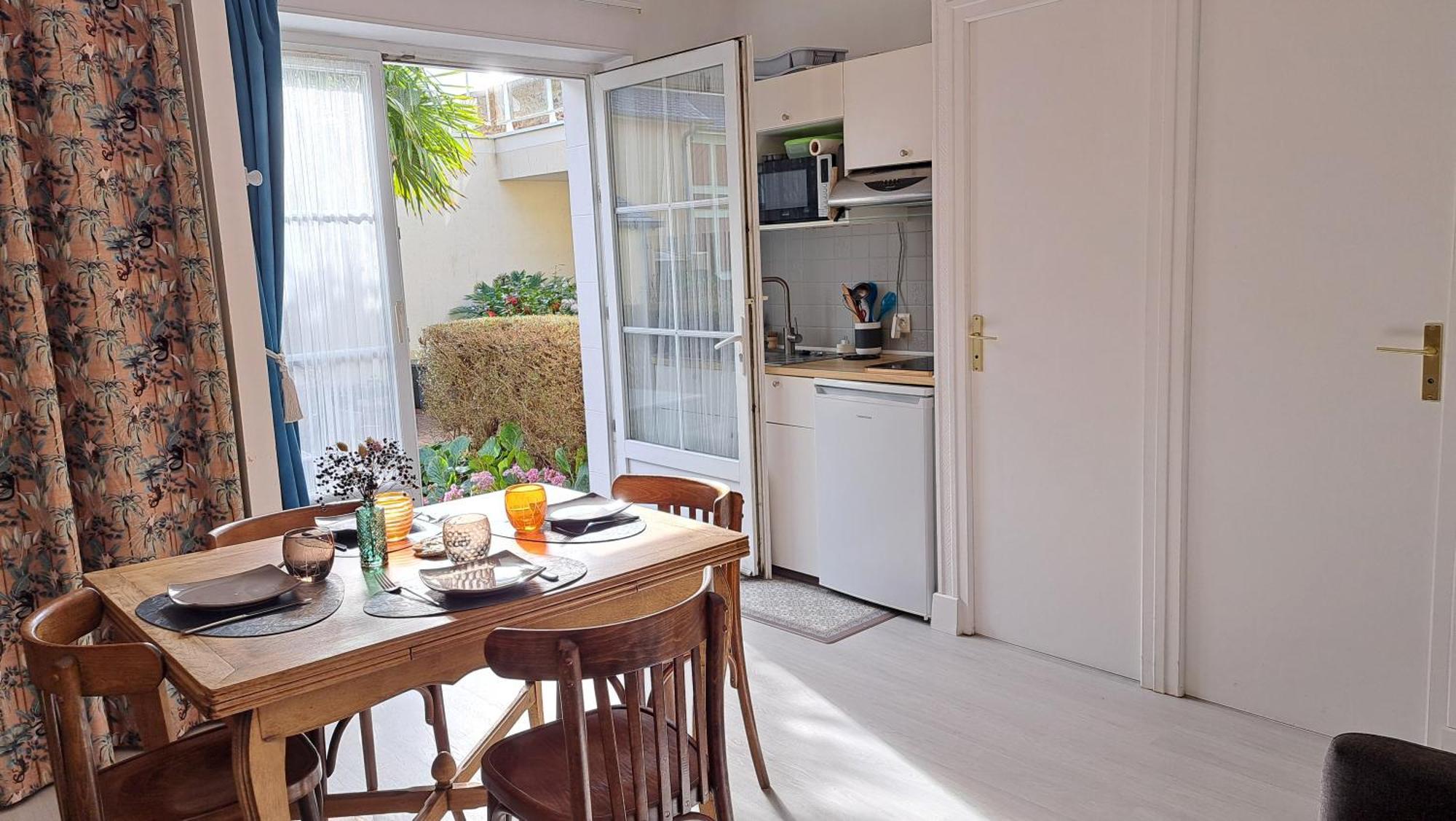Clos De La Fontaine ディナール 部屋 写真